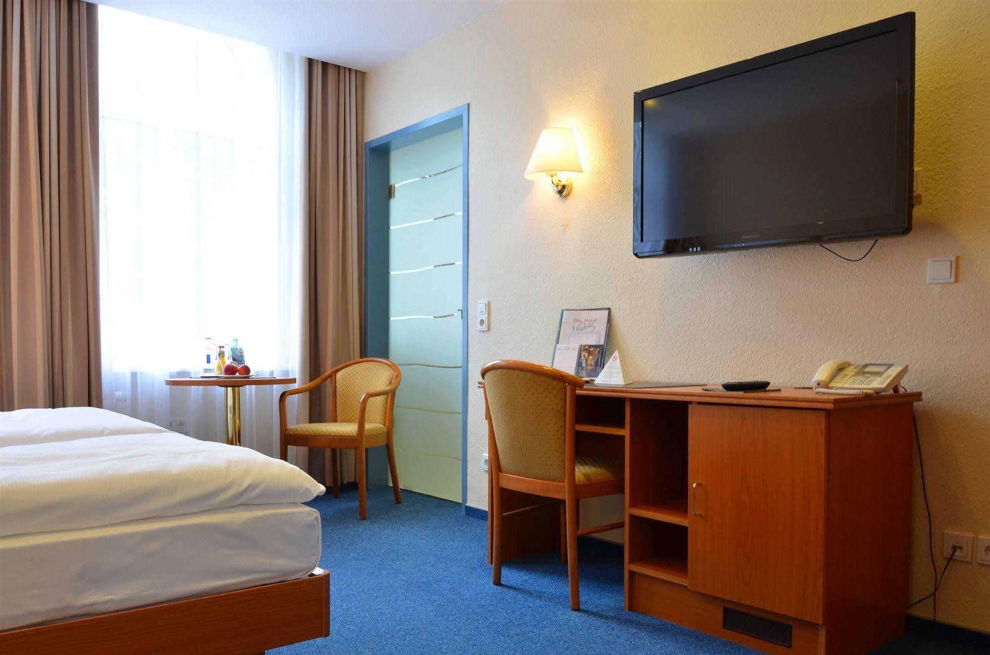 Hotel Sure By Western 4*